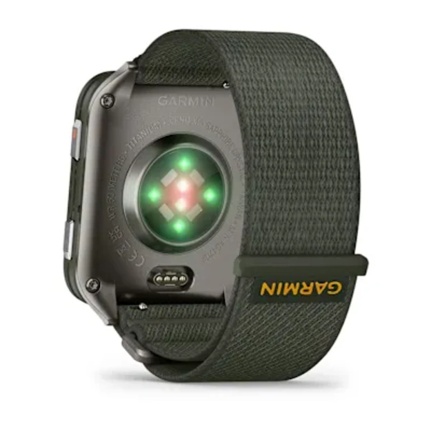 Garmin Venu&reg; X1 i&scaron;manusis sportinis laikrodis (samanų spalvos)